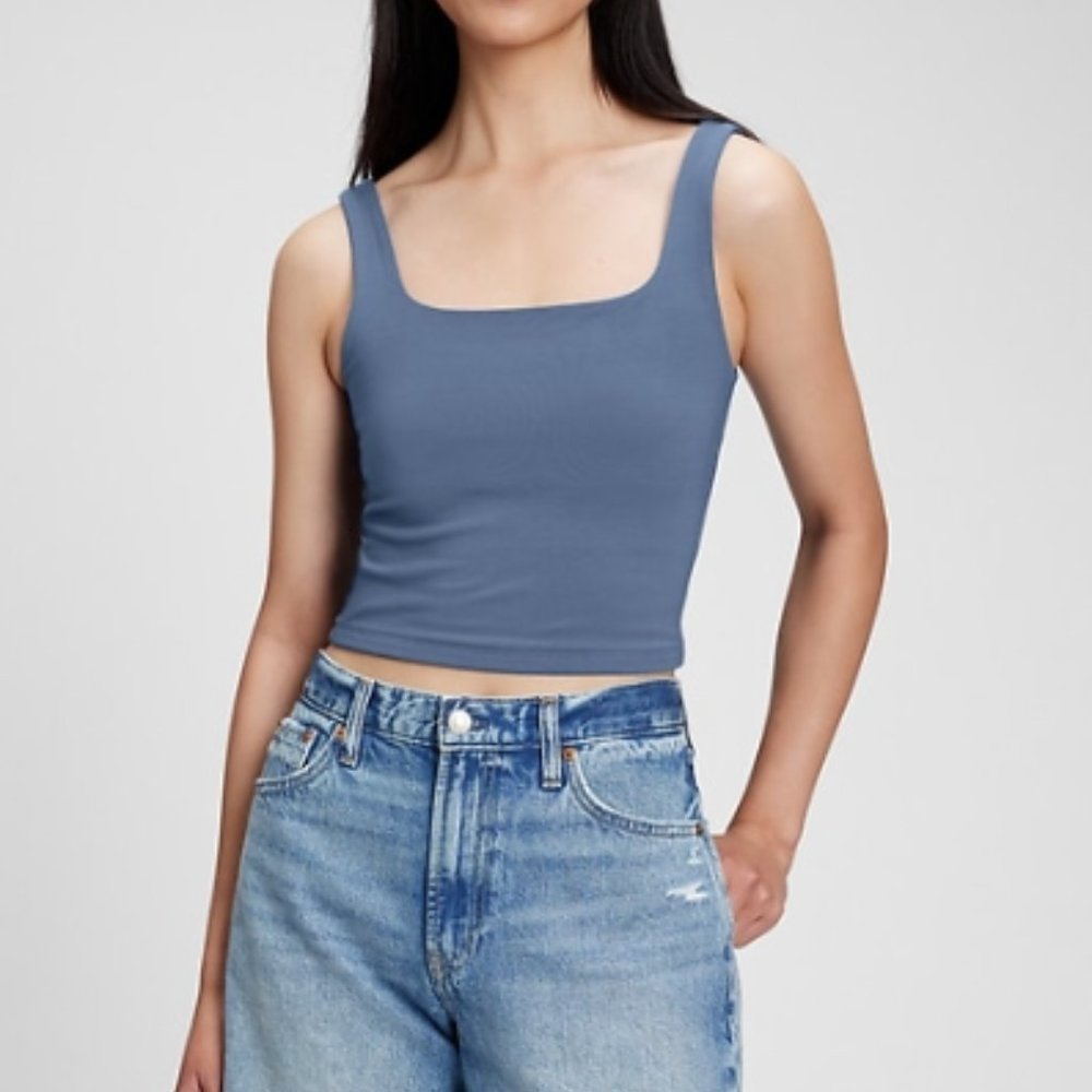 Stretch cropped tank top